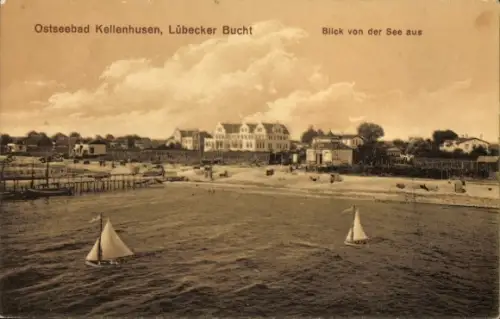 Ak Ostseebad Kellenhusen in Holstein,  Blick von der See aus, Strand, Segelboote