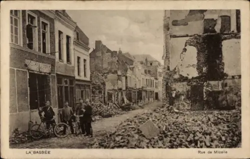 Ak La Bassée Nord, Rue de Mizelle, Kriegszerstörung I. WK
