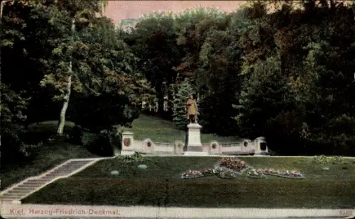 Ak Kiel,  Herzog-Friedrich-Denkmal