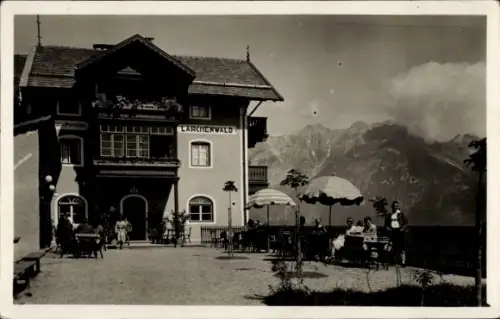 Foto Ak Tirol Österreich, Mutters, Stubaitalbahn, Pension Lärchenwald