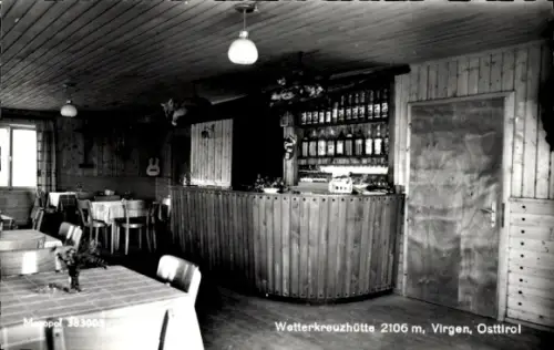 Ak Virgen in Tirol, Inneres der Wetterkreuzhütte