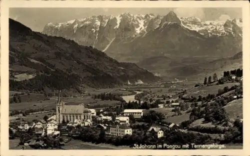 Ak Sankt Johann im Pongau in Salzburg, Gesamtansicht mit Tennengebirge