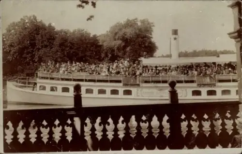 Foto Ak Dampfschiff Kaiserin Auguste Viktoria auf dem Rhein?, viele Passagiere an Deck