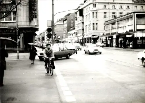 Foto Paphos Zypern?, Verkehr, Autos, Radfahrer