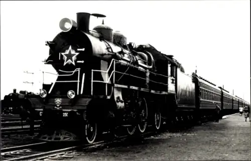Foto Ak Sowjetische Dampflokomotive 250-26 in Suschtschewo