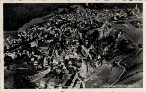 Ak Blaubeuren in Württemberg, Luftaufnahme von  viele Häuser, Landschaft, Flugzeugperspektive