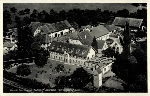 Ak Storzeln Hilzingen im Hegau, Kinderheim, Gutshof  Luftaufnahme