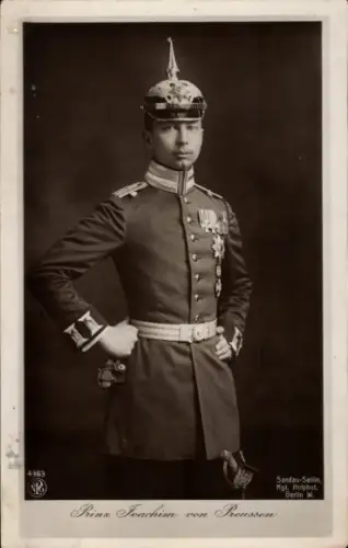 Ak Prinz Joachim von Preußen, Portrait in Uniform, Orden