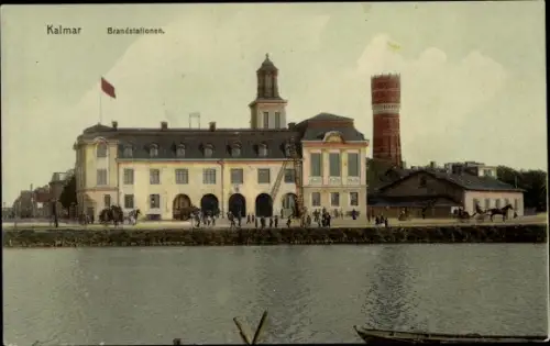 Ak Kalmar Schweden, Brandstationen, Feuerwehr am Wasser
