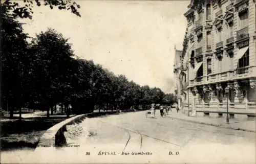 Ak Épinal Lothringen Vosges, Rue Gambetta