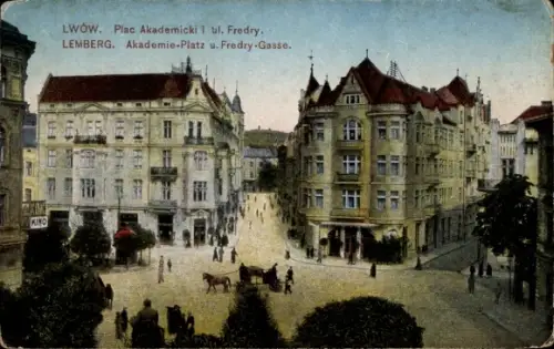 Ak Lwiw Lwów Lemberg Léopol Ukraine, Platz Akademicki, Fredry Straße,  Gebäude, Kutschen, Mensche