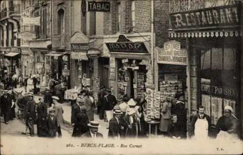 Ak Berck Plage Pas de Calais, Rue Carnot, Geschäfte, Passanten