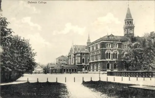 Ak Dulwich London England, Dulwich College, Uhrturm