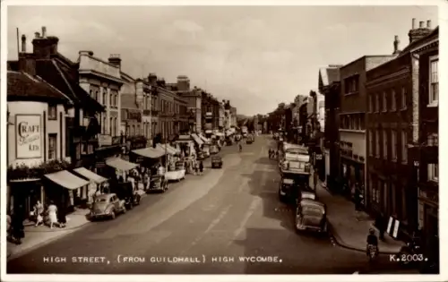 Ak High Wycombe Buckinghamshire England, High Street (from Guildhall),  K.2003