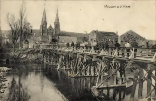 Ak Mouzon Ardennes, Gesamtansicht, Brücke, Soldaten
