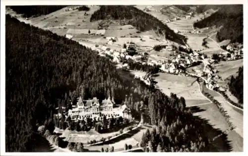 Ak Todtmoos im Schwarzwald, Todtmoos 850 m, Sanatorium Wehrawald, Schwarzwald