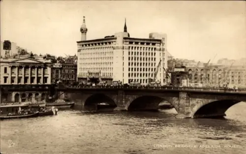 Ak London City England, Brücke, Adelaide House