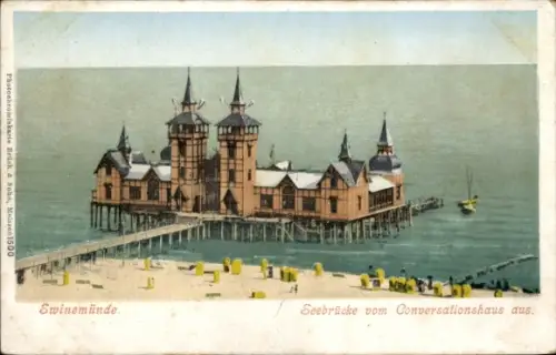 Ak Świnoujście Swinemünde Pommern, Seebrücke, Blick vom Konversationshaus