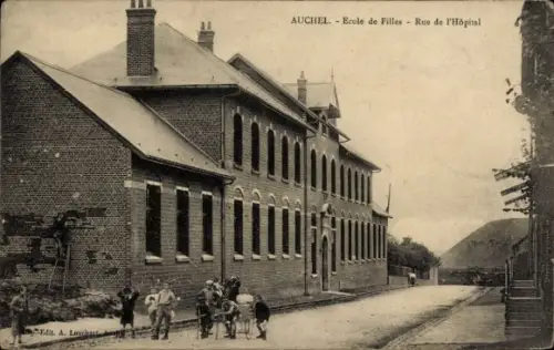 Ak Auchel Pas de Calais,  Mädchenschule, Rue de l'Hôpital