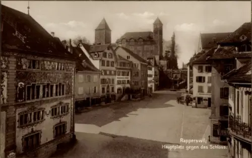 Ak Rapperswil Kanton Sankt Gallen,  Hauptplatz gegen das Schloss