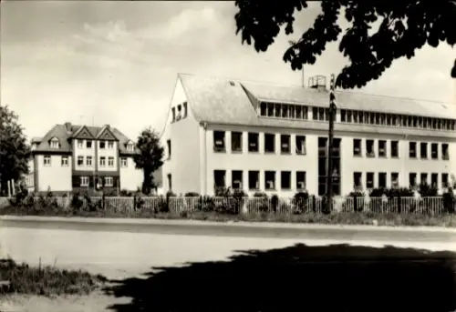Ak Ostseebad Ückeritz auf Usedom, Neue Polytechnische Oberschule
