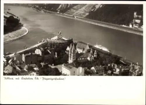 Ak Koblenz am Rhein, Luftaufnahme von  Deutsches Eck, Rhein, Schiffe