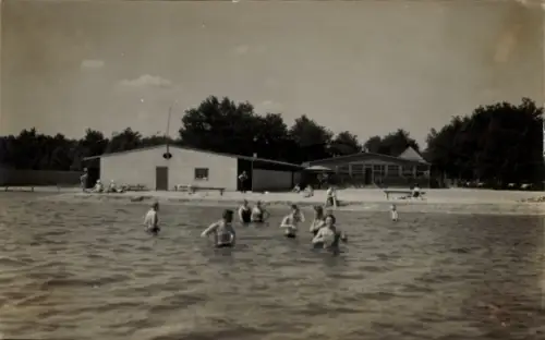 Foto Ak Leuth Kaldenkirchen Nettetal am Niederrhein, Poelvenn See, Fischerheim, Strandbad