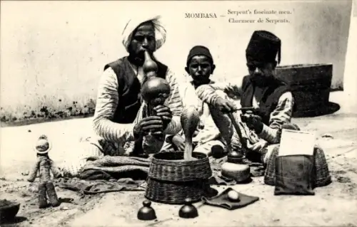 Ak Mombasa Kenia, Schlangenbeschwörer