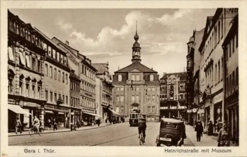 Ak Gera in Thüringen, Heinrichstraße mit Museum