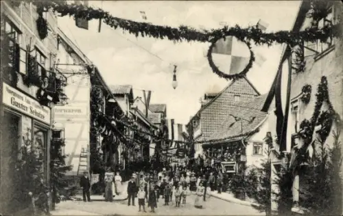Ak Blankenburg am Harz, Marktstraße im Festschmuck zum Einzug des Regenten am 18. Juni 1907