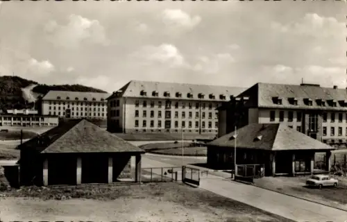 Ak Hemer im Sauerland,  Panzer-Kaserne, Kasernetor, Wachhäuschen