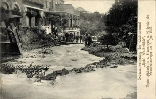 Ak Blankenburg am Harz, Überschwemmung des Etablissement Hotel Waldmühle, 7. Juni 1905