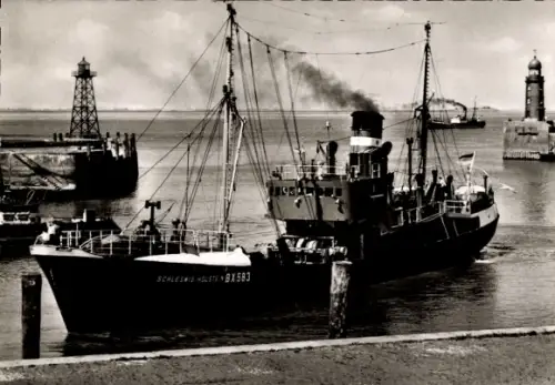 Ak Bremerhaven, Geeste Einfahrt, Frachtdampfer Schleswig Holstein BX 583