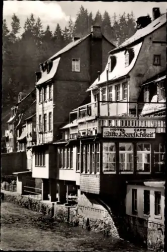 Ak Monschau Montjoie in der Eifel, Hotel Alte Herrlichkeit, Café,  Flussufer-Häuser
