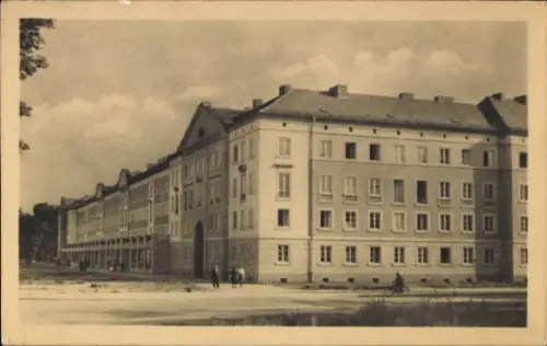 Ak Dessau in Sachsen Anhalt, Friedensplatz