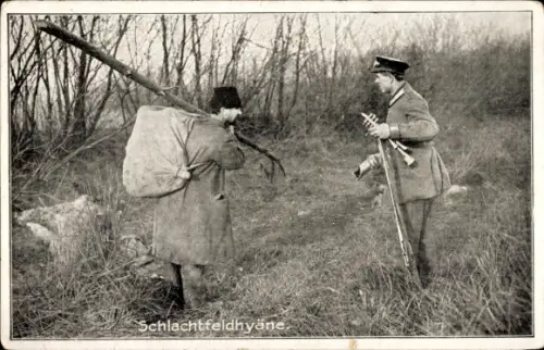 Ak Schlachtfeldhyäne, Soldat, Mann mit Bündel, I. WK