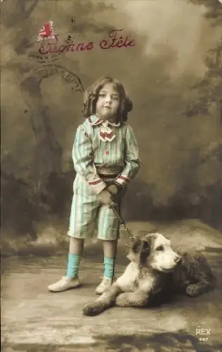 Ak Kind mit Hund an der Leine