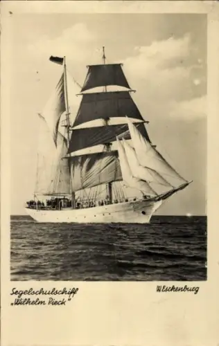 Ak Segelschulschiff Wilhelm Pieck