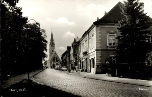 Ak Horn Niederösterreich, Blick zur Kirche