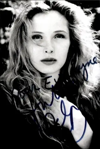 Ak Schauspielerin Julie Delpy, Portrait, Autogramm