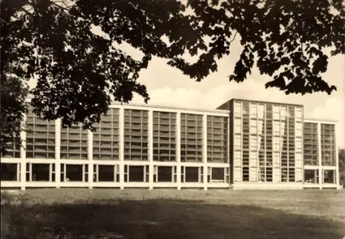 Ak Magdeburg in Sachsen Anhalt, Elbe Schwimmhalle, Außenansicht