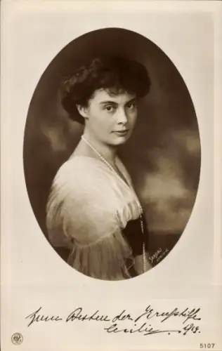 Ak Kronprinzessin Cecilie von Preußen, Portrait, Kriegshilfe 1915, NPG 5107