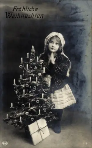 Ak Frohe Weihnachten, Tannenbaum, Mädchen