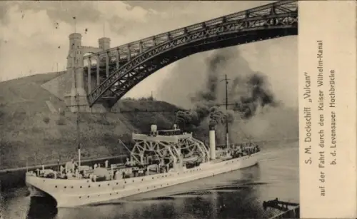 Ak Kiel, Levensauer Hochbrücke, S,M. Dockschiff Vulcan