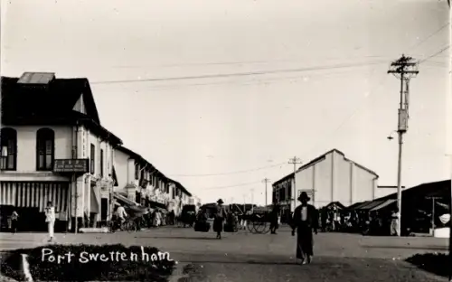 Foto Ak Port Klang Port Swettenham Malaysia, Straße, Passanten