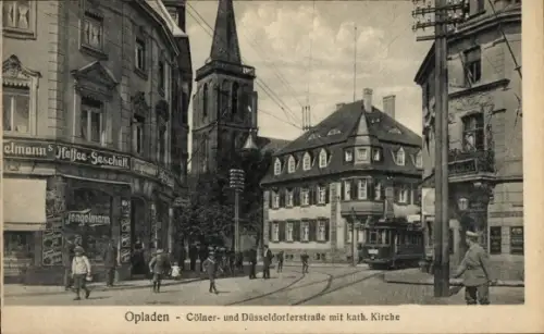 Ak Opladen Leverkusen im Rheinland, Kölner- und Düsseldorferstraße mit katholischer Kirche