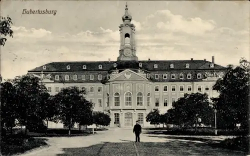 Ak Wermsdorf in Sachsen, Schloss Hubertusburg, Hubertusburg