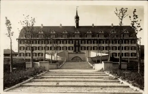 Ak Bad Dürrheim im Schwarzwald, ehemaliges Eisenbahner-Erholungsheim, Schloss Klinik
