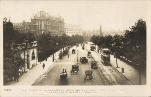 Ak Aldwych London, Thames Embankment, Hotel Cecil, Hotel Savoy, Cleopatra's Needle, London