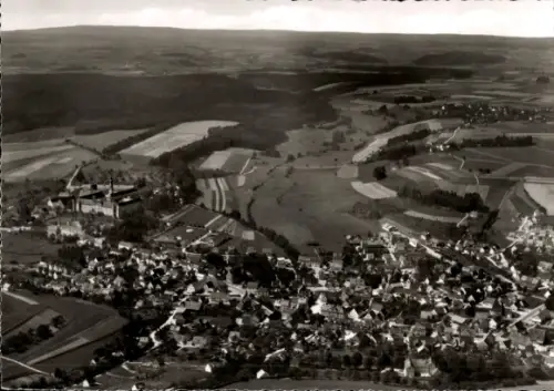 Ak Ochsenhausen in Württemberg, Fliegeraufnahme